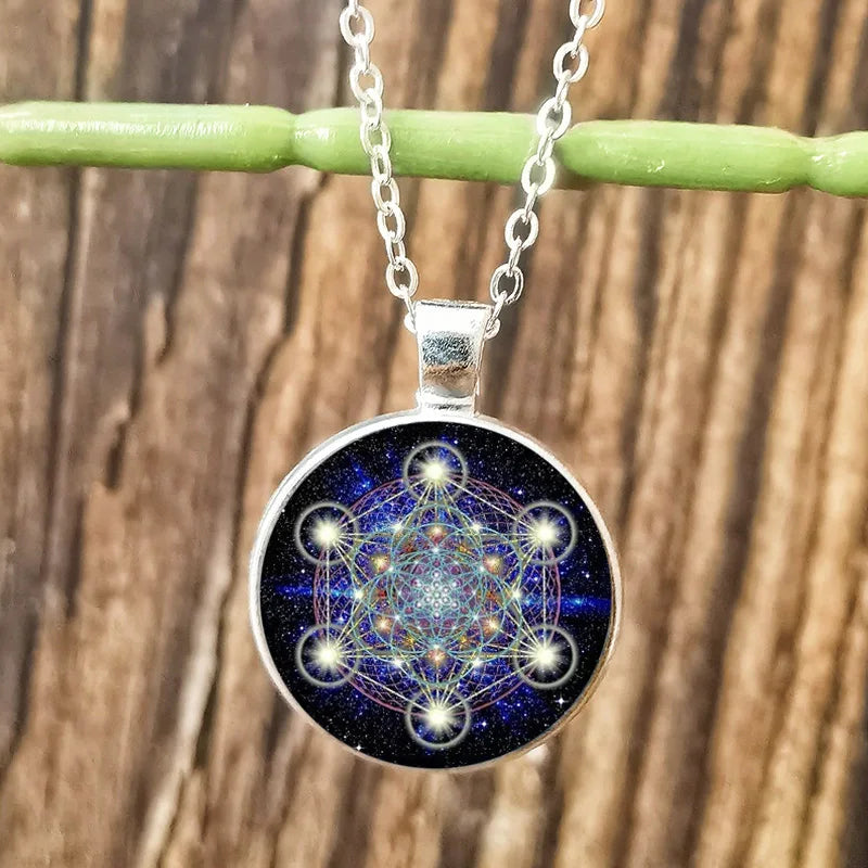 Collier Cube Metatron géométrique pour hommes et femmes, Sri Yantra, fleur de vie, pendentif rond en verre, chaîne, bijoux hexagramme