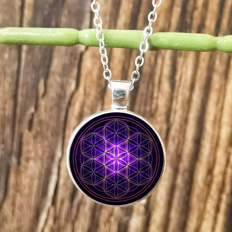 Collier Cube Metatron géométrique pour hommes et femmes, Sri Yantra, fleur de vie, pendentif rond en verre, chaîne, bijoux hexagramme
