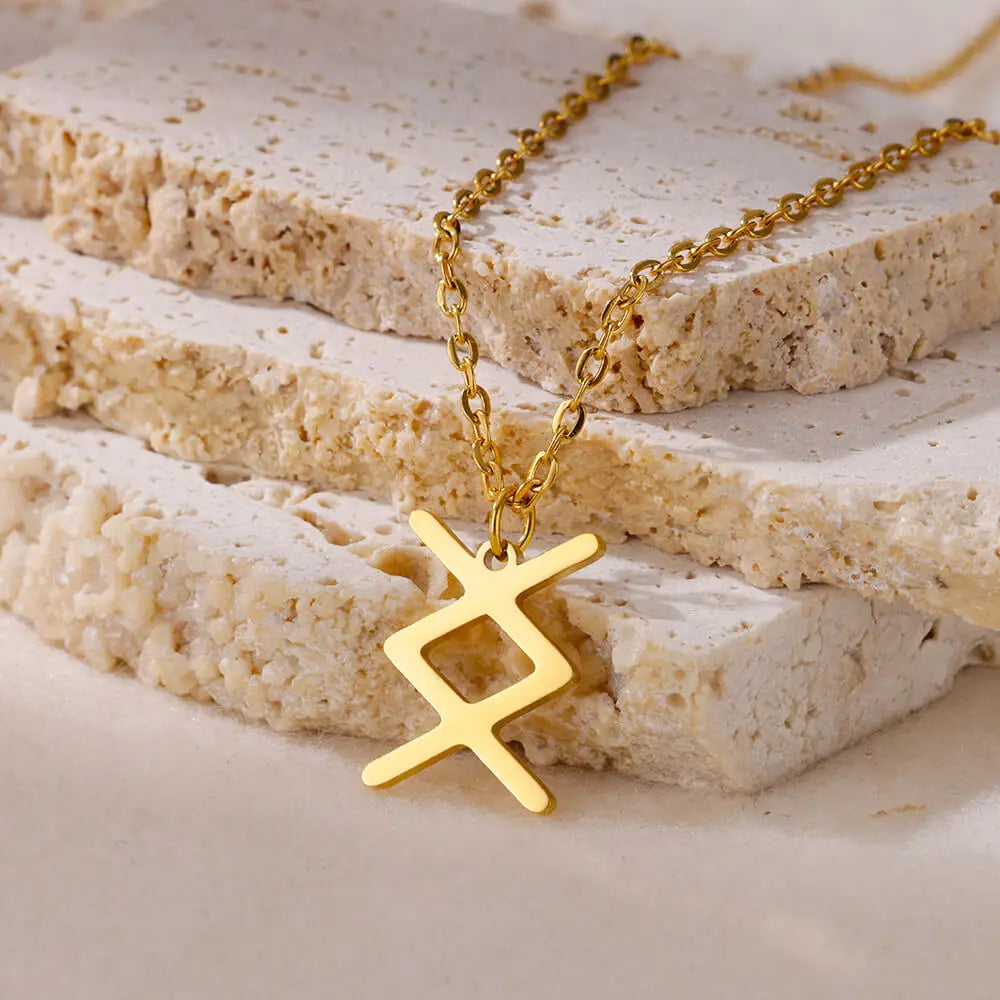 Vikings Rune pendentif collier en acier inoxydable pour femmes raffiné nordique runique pendentifs accessoires bijoux cadeau