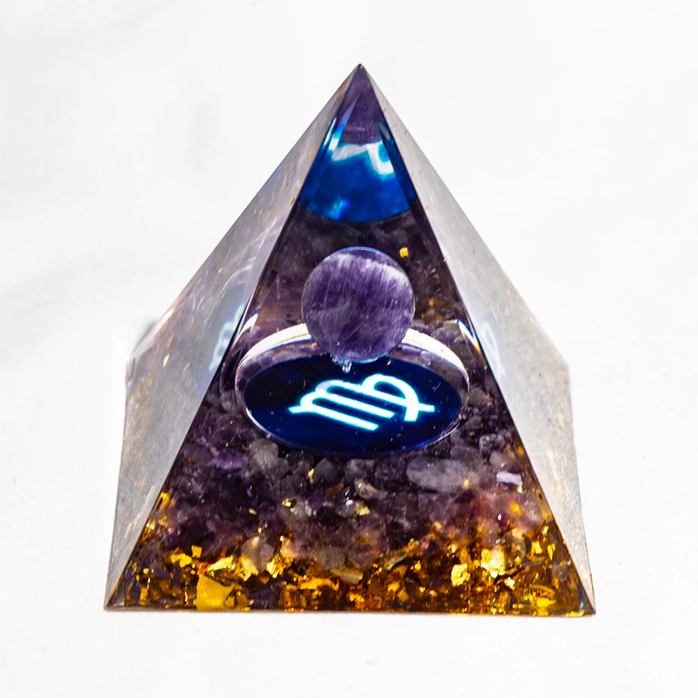 Pyramide de générateur d'énergie en cristal naturel, péridot, améthyste, Reiki, Chakra de guérison, pyramide en résine, décor égyptien, décoration de salle, 1 pièce