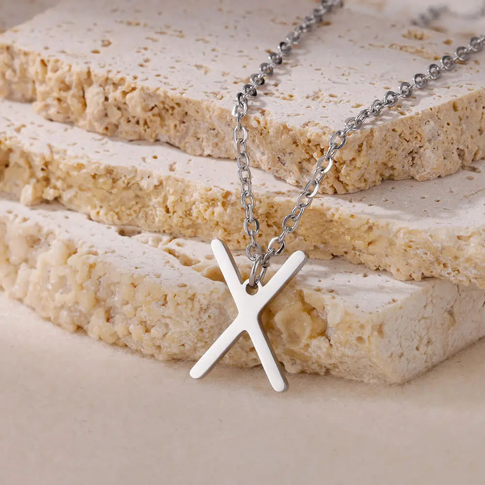 Vikings Rune pendentif collier en acier inoxydable pour femmes raffiné nordique runique pendentifs accessoires bijoux cadeau