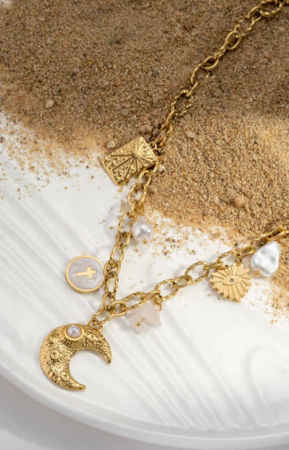 Collier Céleste Doré – Charms Lune en Acier Inoxydable