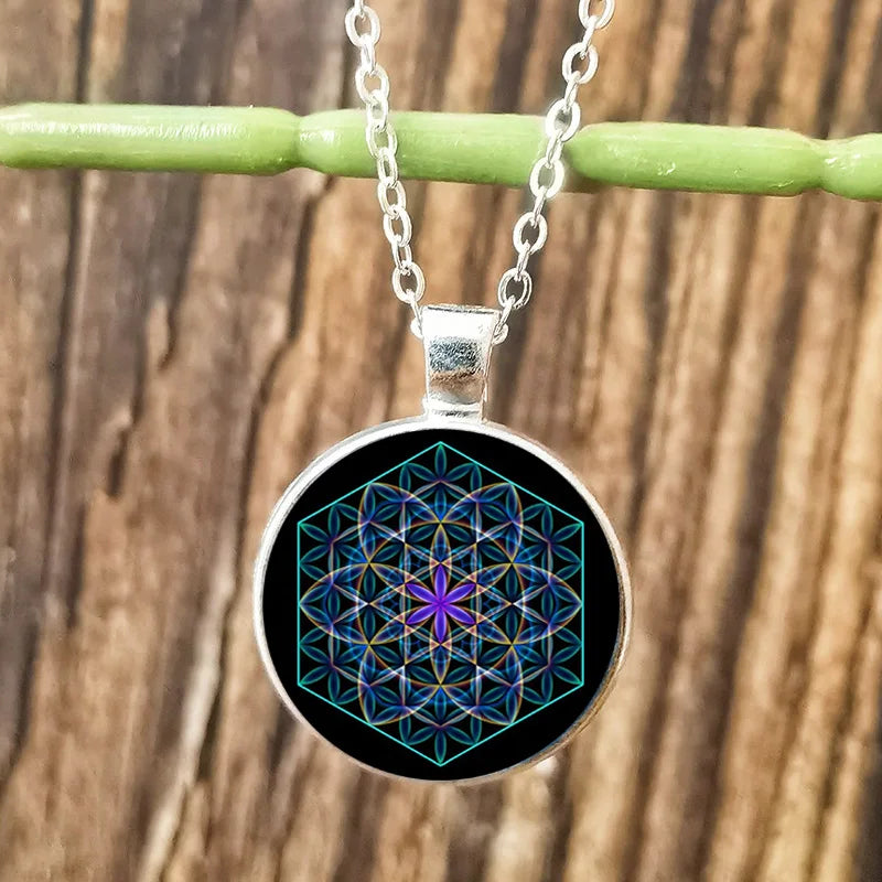 Collier Cube Metatron géométrique pour hommes et femmes, Sri Yantra, fleur de vie, pendentif rond en verre, chaîne, bijoux hexagramme