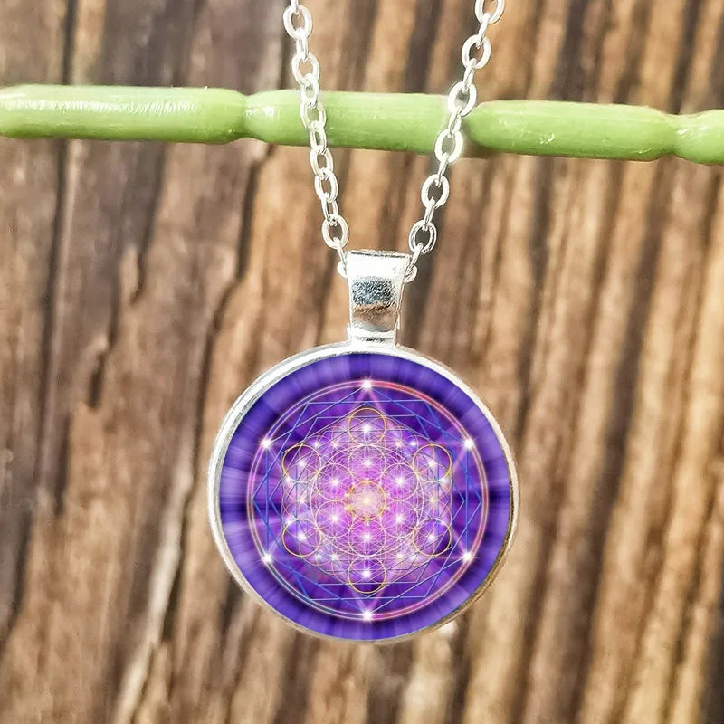 Collier Cube Metatron géométrique pour hommes et femmes, Sri Yantra, fleur de vie, pendentif rond en verre, chaîne, bijoux hexagramme