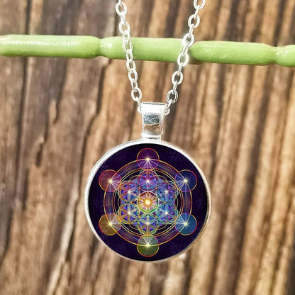 Collier Cube Metatron géométrique pour hommes et femmes, Sri Yantra, fleur de vie, pendentif rond en verre, chaîne, bijoux hexagramme