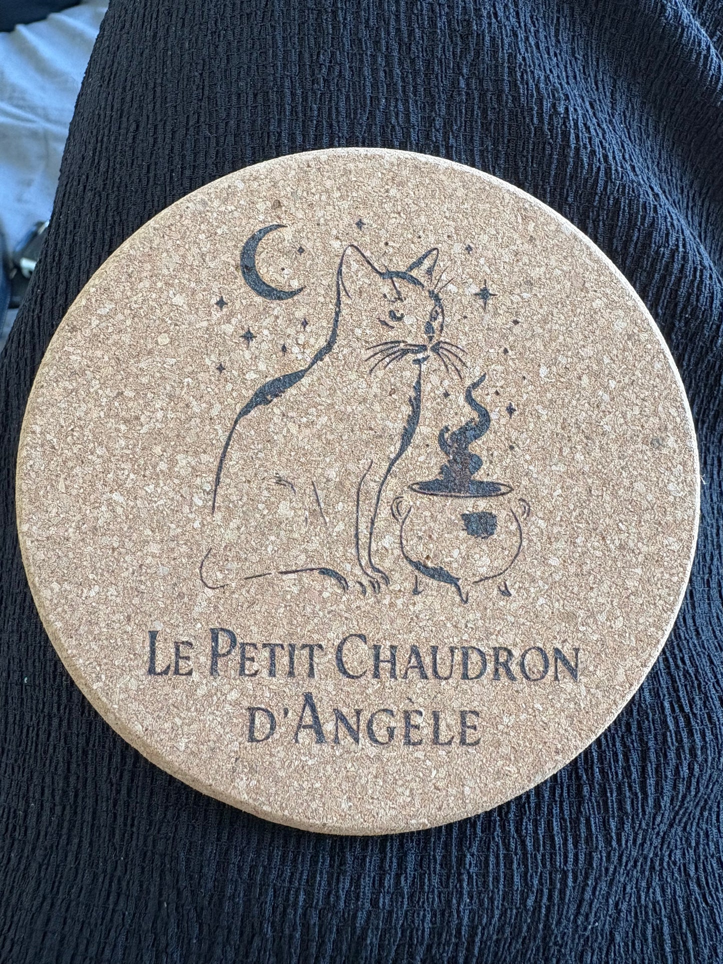 ✨ Nouveau ! Dessous de bougie “Le Petit Chaudron d’Angèle” ✨