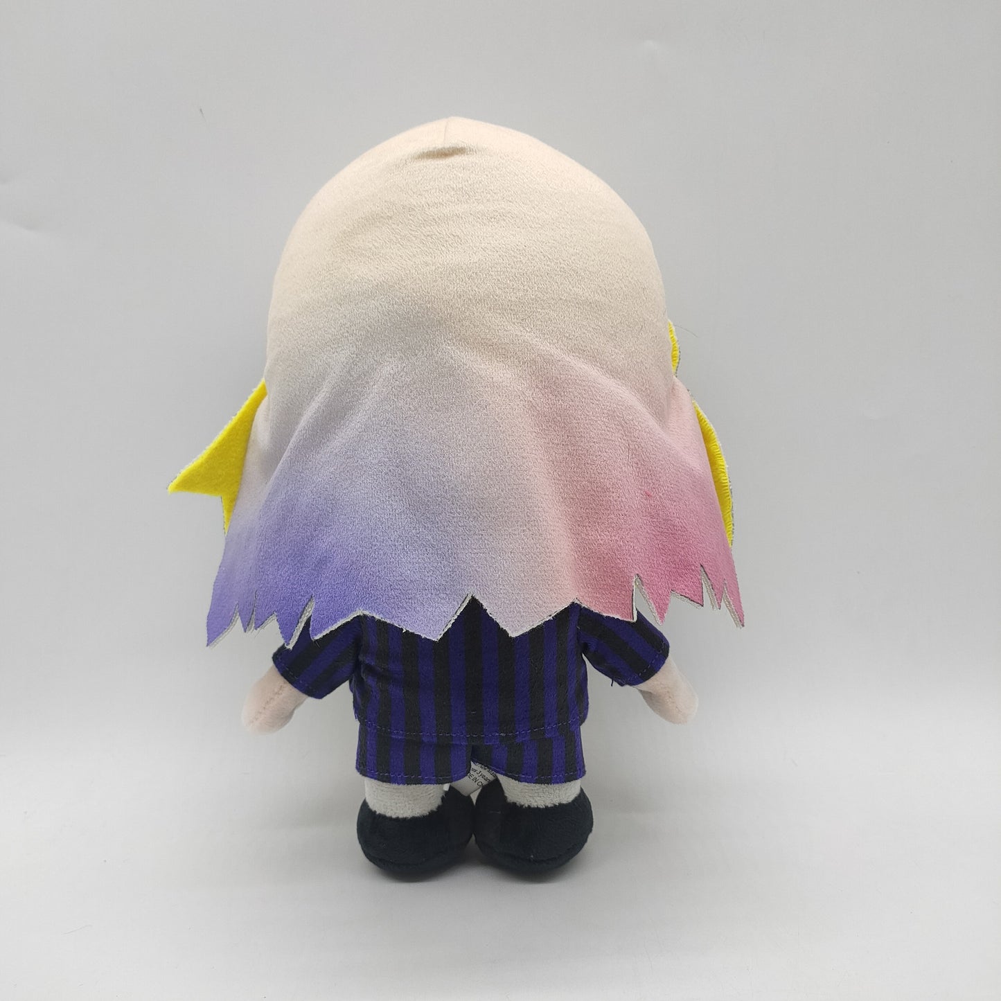 Jouets en peluche de la série télévisée mercredi pour enfants, poupées de dessin animé en peluche douce mignonne, cadeau d'anniversaire, Kawaii, 25cm, 2023