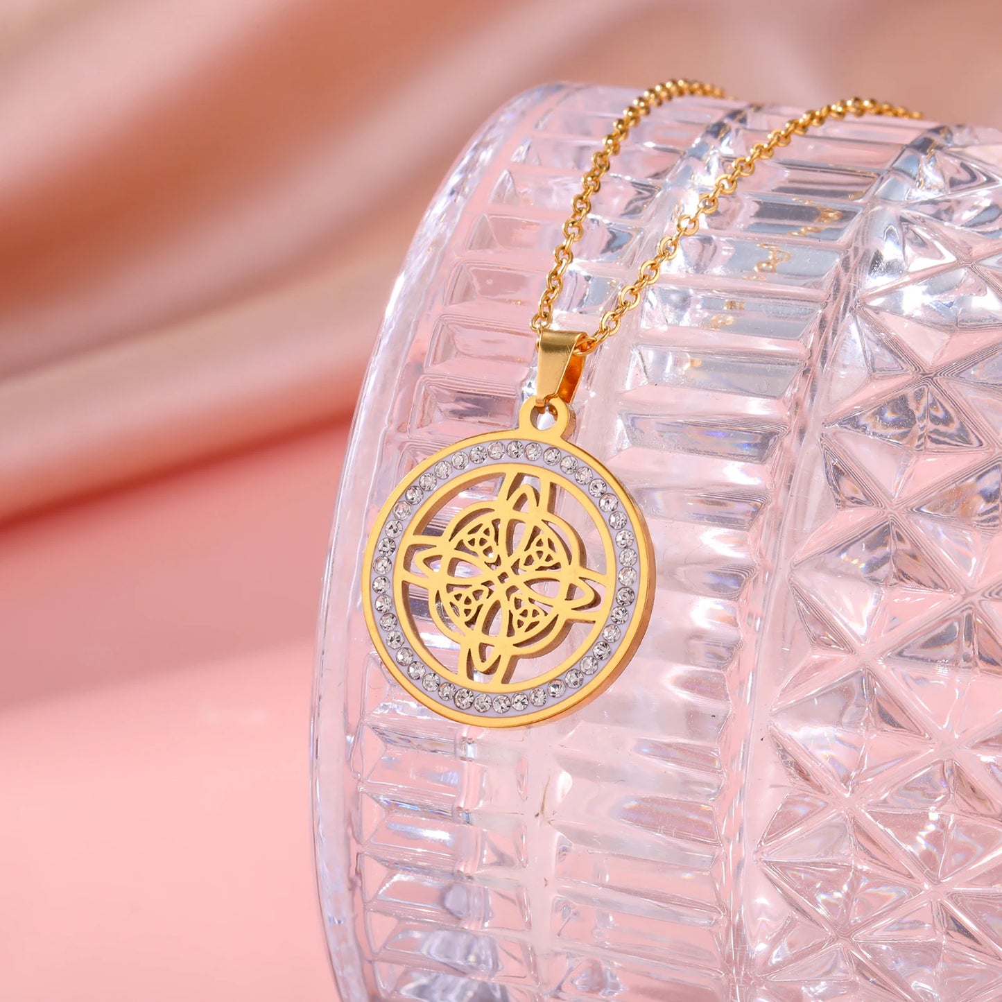 Skyrim Collier Nministériels d Sorcière en Acier Inoxydable, Pendentif Rond, Amulette Wicca, Bijoux Cadeau d'Anniversaire