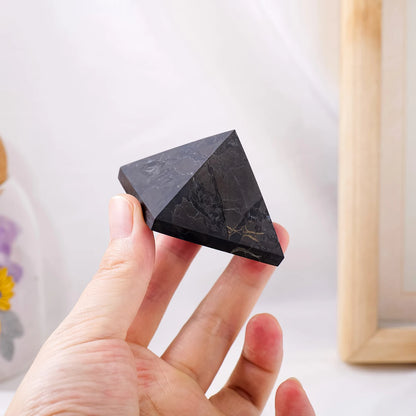 Pyramide de cristal Shungite en pierres naturelles, pierre de guérison à Quartz, Chakra Reiki, artisanat de décoration pour la maison, 1 pièce