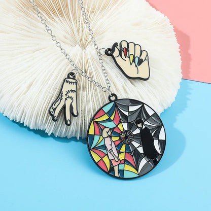 Mercredi Addams Enid Sinclair arc-en-ciel fenêtre collier Nevermore émail pendentif collier porte-clés pour les Fans cadeaux de fête