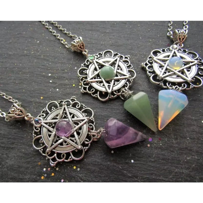 Collier de sorcière blanc, violet ou vert, collier païen, collier de sorcière, collier Wicca, bijoux Pentacle, païen, Wicca, pentagramme