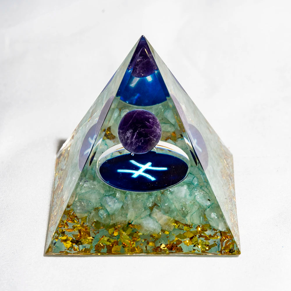 Pyramide de générateur d'énergie en cristal naturel, péridot, améthyste, Reiki, Chakra de guérison, pyramide en résine, décor égyptien, décoration de salle, 1 pièce