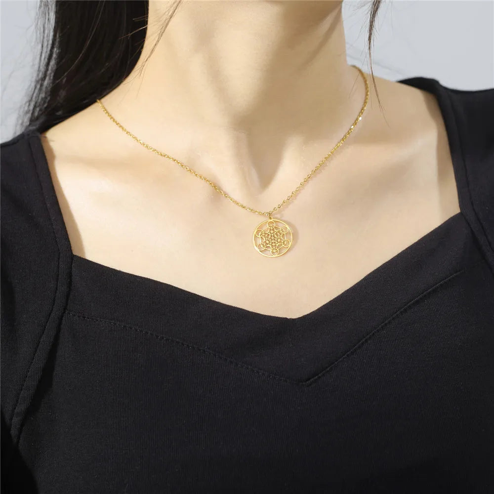 Skyrim – collier Cube d'ange sceau archange Metatron, en acier inoxydable, pour femmes et hommes, amulette de géométrie sacrée, bijoux spirituels religieux