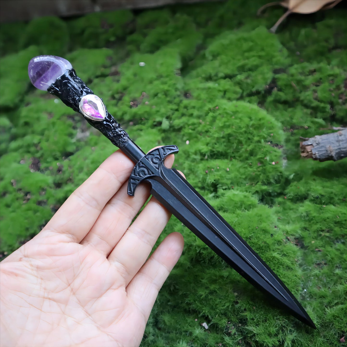 Épée en métal 88-96g, accessoires pour cheveux d'autel de sorcière en cristal, bâton de magicien, énergie païenne, Cosplay elfe gothique, baguette magique foncée, cadeaux de sorcière