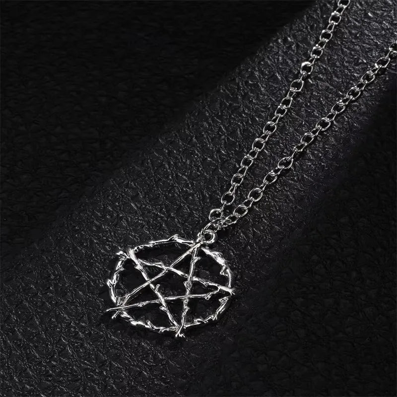 Collier pentagramme gothique, Pentacle Grunge Wicca Punk, bijoux de déclaration, charme créatif, mode femmes, cadeau délicat, Punk