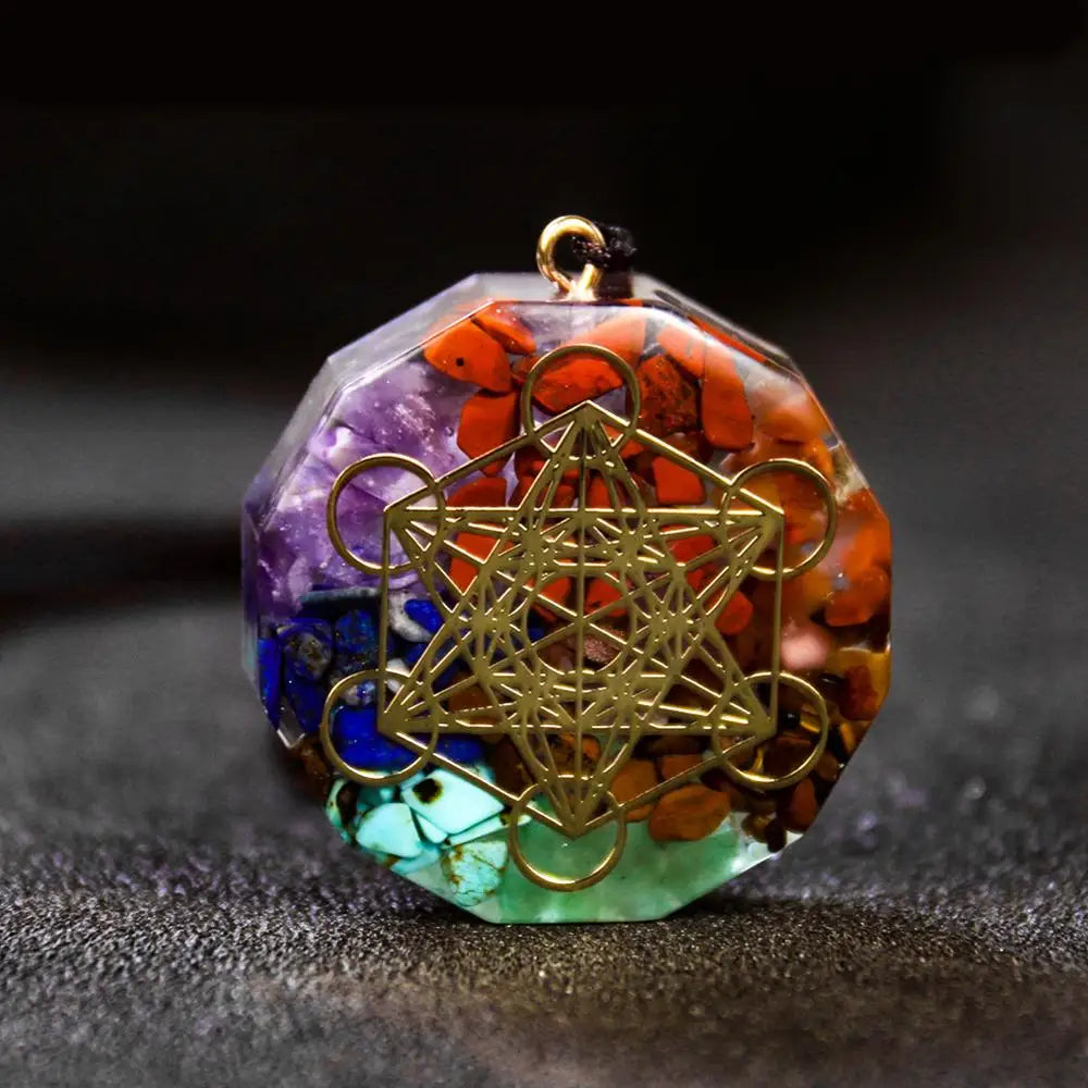 Orgon Horus oeil collier pierre cristal Quartz Chakela pendentif Metatron énergie méditation Cube Orgonite méditation femme bijoux
