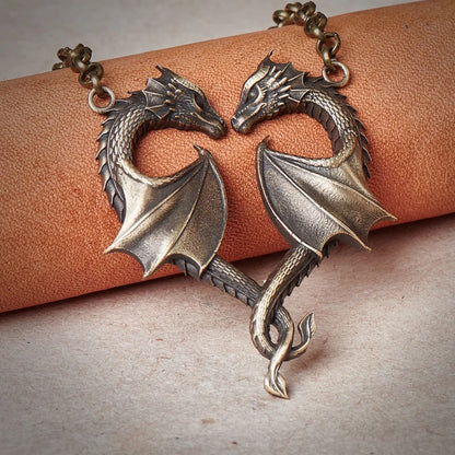 Collier Pterosaurio mystérieux, bijoux Viking, accessoires gothiques, rétro, païen, coeur, dragon, amour, cadeau, tour de cou pour femme et homme