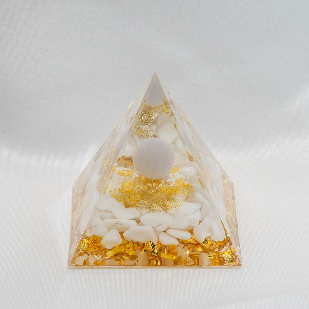 Pyramide de générateur d'énergie en cristal naturel, péridot, améthyste, Reiki, Chakra de guérison, pyramide en résine, décor égyptien, décoration de salle, 1 pièce