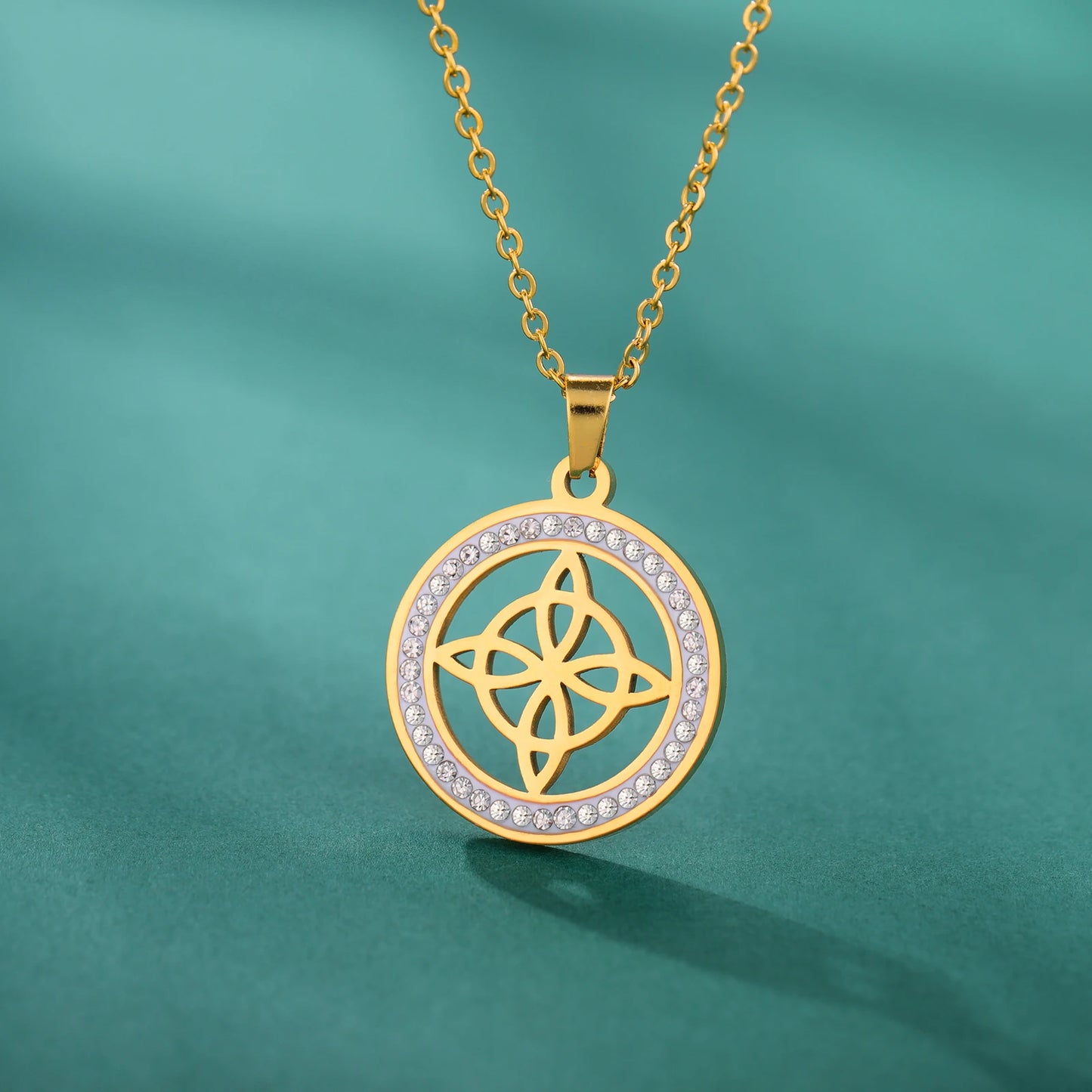 Skyrim Collier Nministériels d Sorcière en Acier Inoxydable, Pendentif Rond, Amulette Wicca, Bijoux Cadeau d'Anniversaire