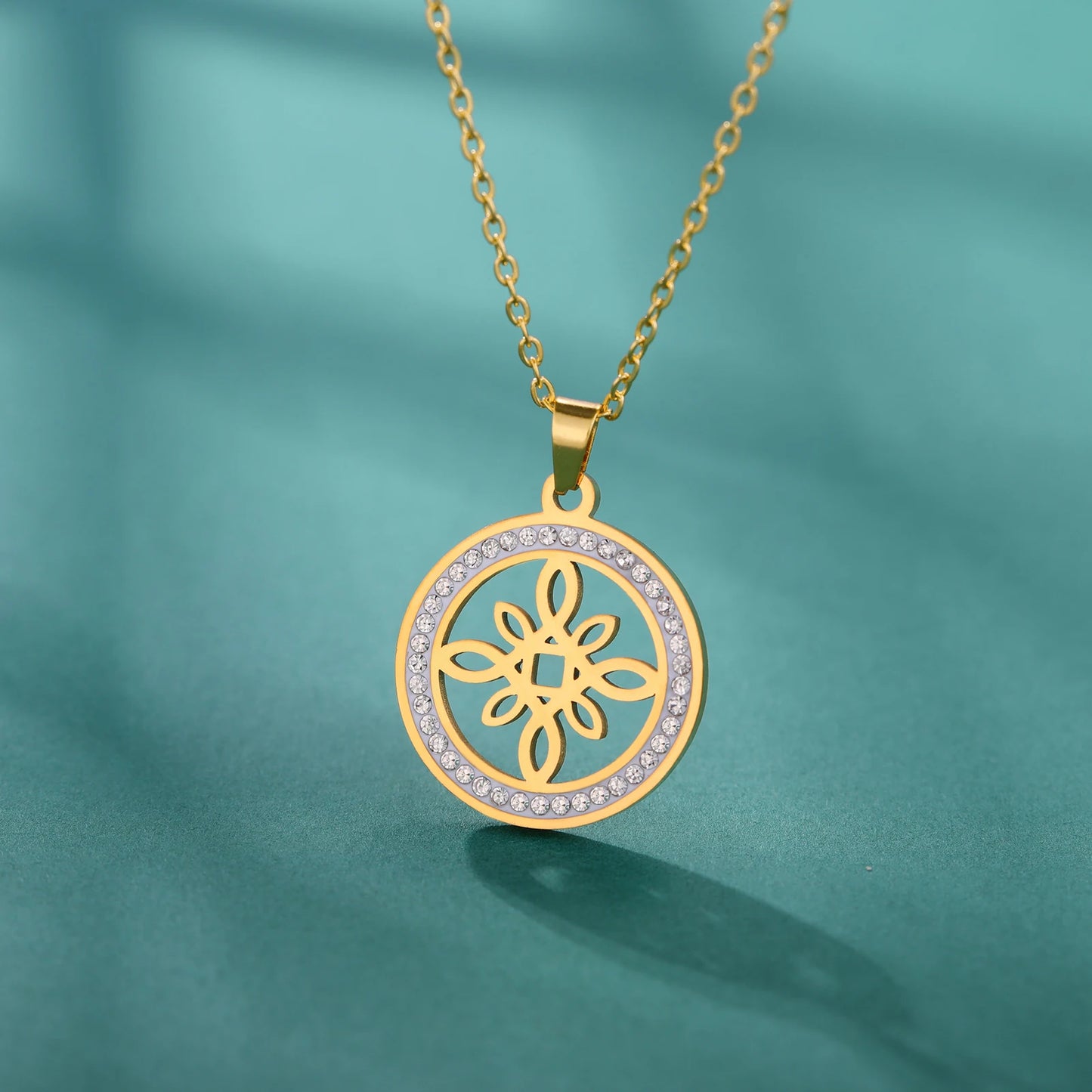 Skyrim Collier Nministériels d Sorcière en Acier Inoxydable, Pendentif Rond, Amulette Wicca, Bijoux Cadeau d'Anniversaire