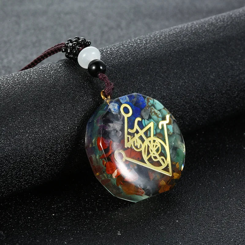 Rétro coloré puces naturel Turquoise améthyste pierre Chakra Orgone énergie pendule amulette Reiki guérison pendentif collier