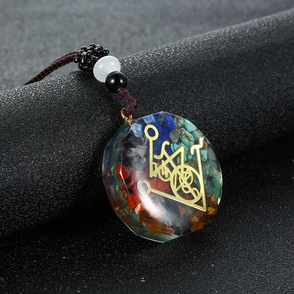 Rétro coloré puces naturel Turquoise améthyste pierre Chakra Orgone énergie pendule amulette Reiki guérison pendentif collier