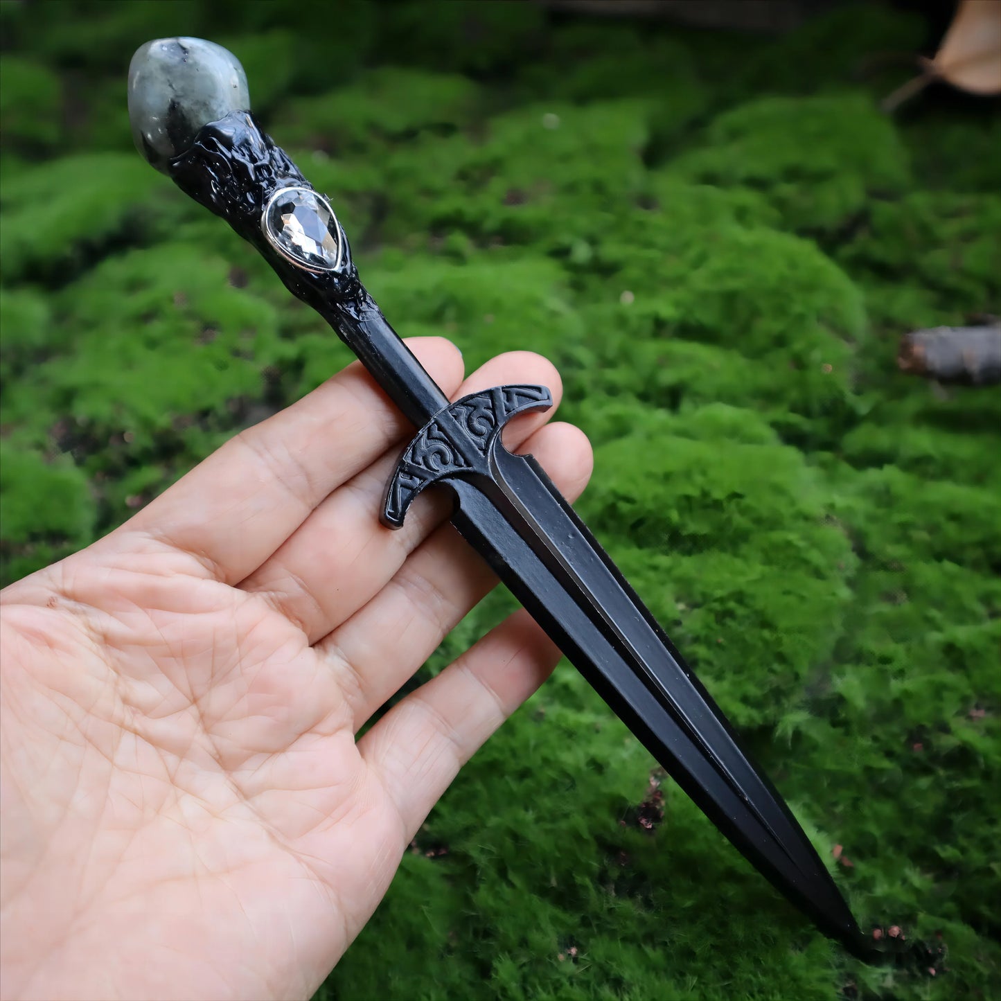 Épée en métal 88-96g, accessoires pour cheveux d'autel de sorcière en cristal, bâton de magicien, énergie païenne, Cosplay elfe gothique, baguette magique foncée, cadeaux de sorcière