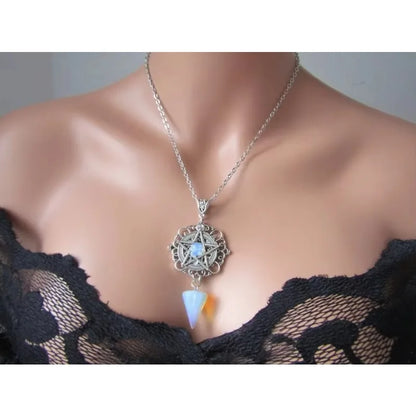 Collier de sorcière blanc, violet ou vert, collier païen, collier de sorcière, collier Wicca, bijoux Pentacle, païen, Wicca, pentagramme