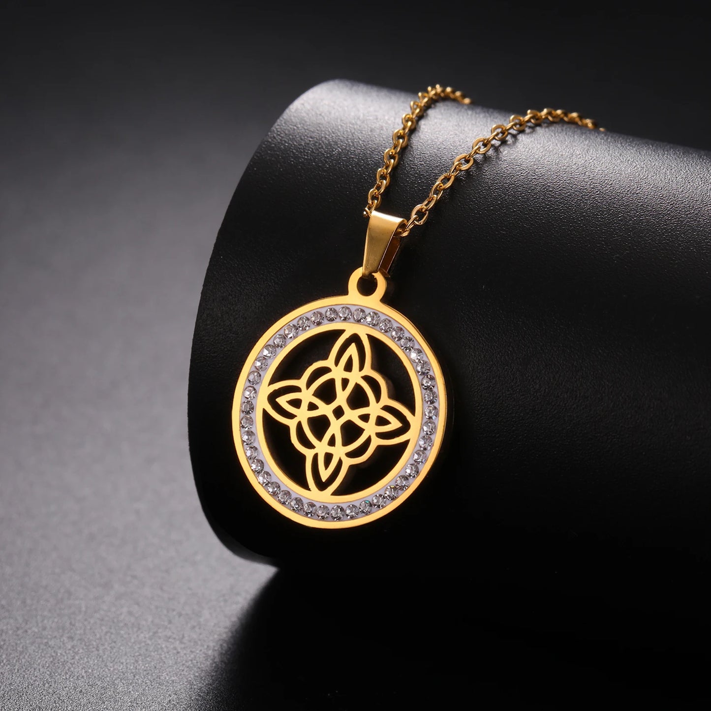 Skyrim Collier Nministériels d Sorcière en Acier Inoxydable, Pendentif Rond, Amulette Wicca, Bijoux Cadeau d'Anniversaire