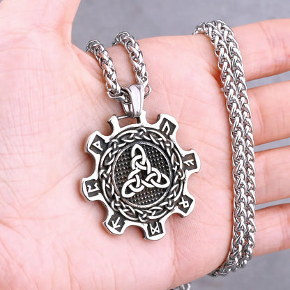 Vikings Odin Rune collier divers hommes nordique Vegvisir Valknut amulette pendentif en acier inoxydable Punk mode bijoux en gros
