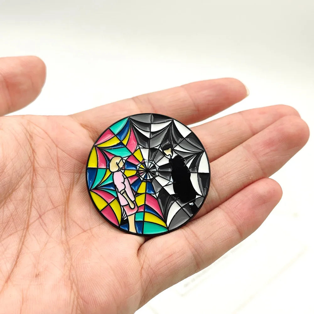 Bracelet de perles de fenêtre arc-en-ciel mercredi Addams, pendentif chose à main, bijoux gothiques pour femmes, accessoires cadeau