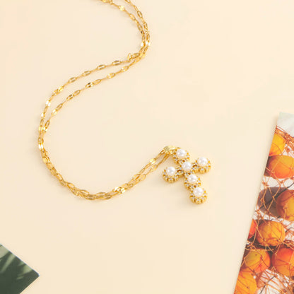 Pendentif croix en zircon incrusté de 1 coquille de perle pour femmes, style sexy, collier en acier inoxydable plaqué or 18 carats